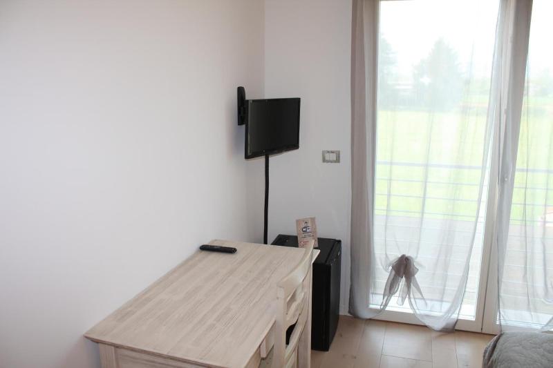 Elis Rooms image