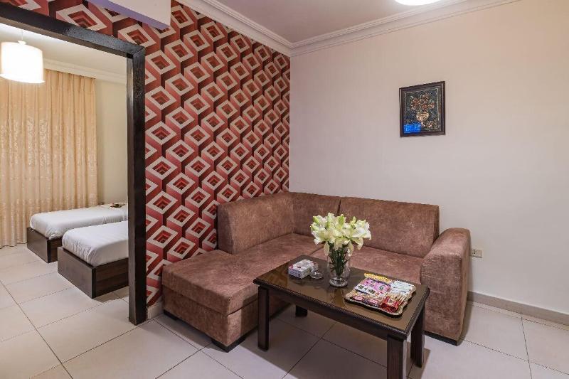 Lancaster Hotel Apartments Gardens image