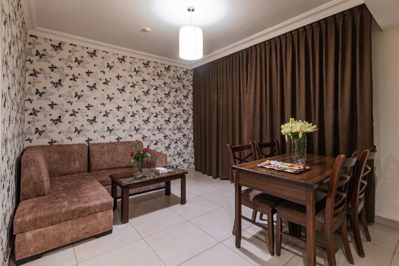 Lancaster Hotel Apartments Gardens image