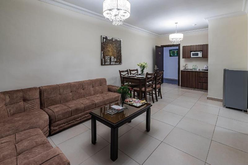 Lancaster Hotel Apartments Gardens image