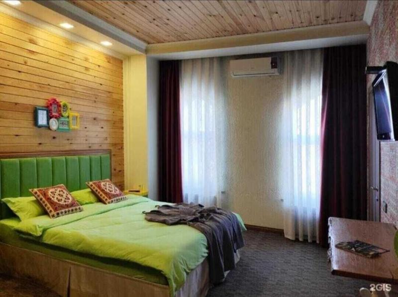 Strelets Hotel image