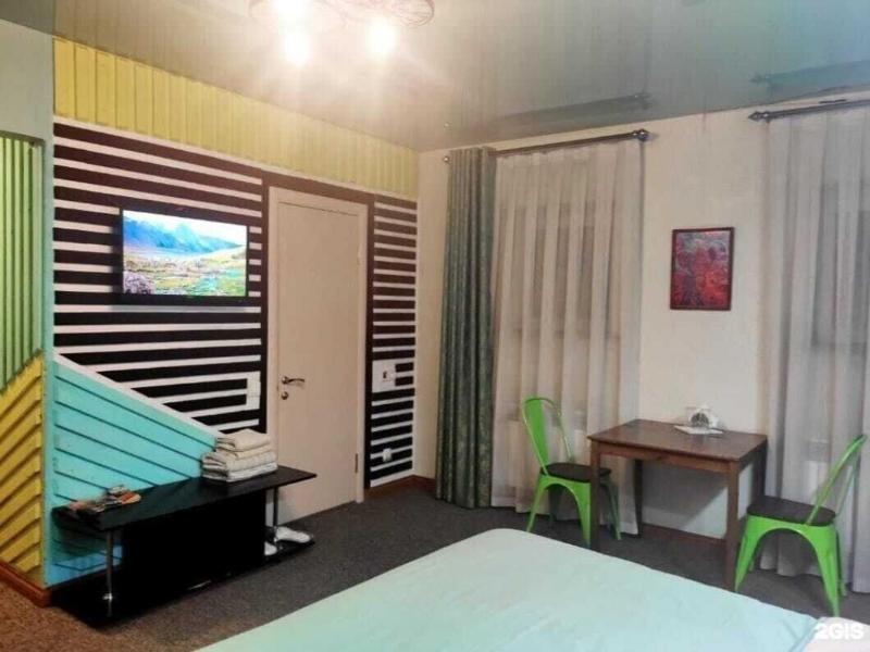 Strelets Hotel image
