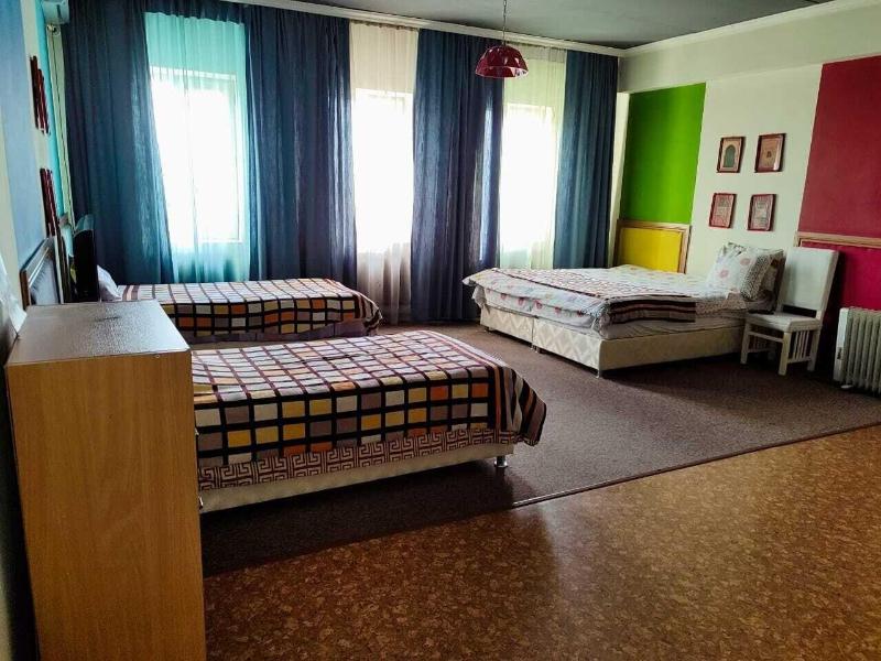 Strelets Hotel image