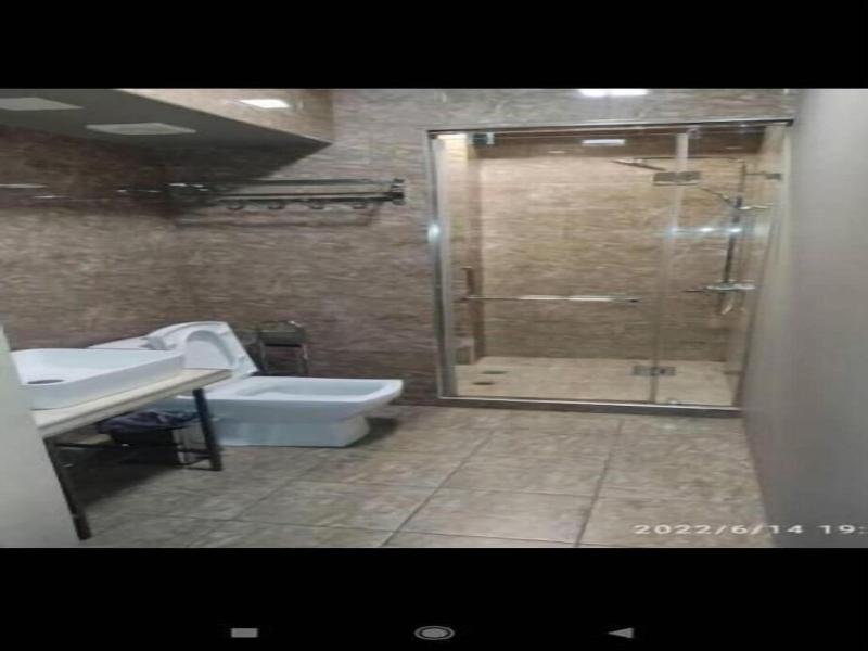 Strelets Hotel image
