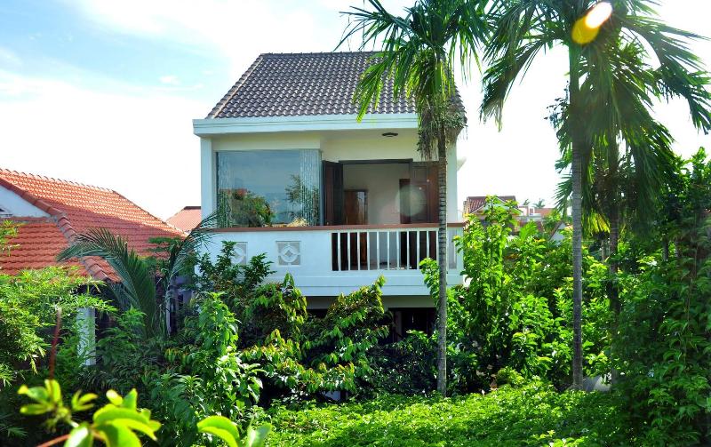Mountain House Villa image