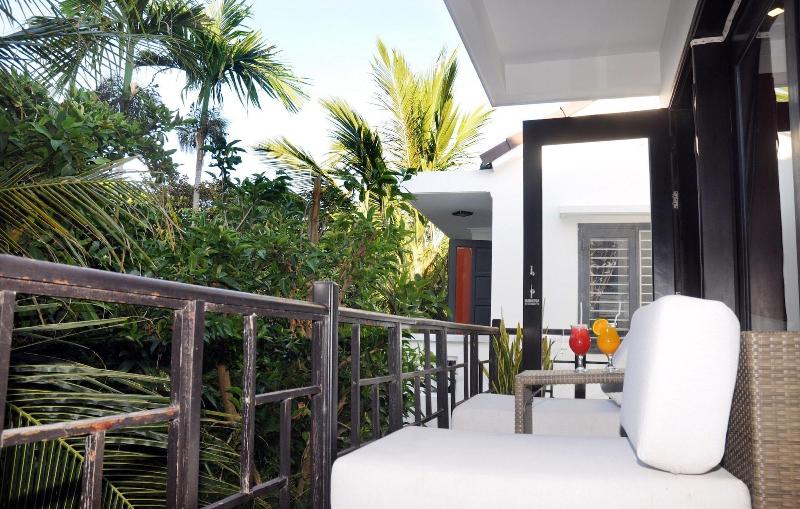 Mountain House Villa image