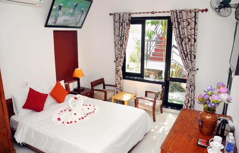 Mountain House Villa image