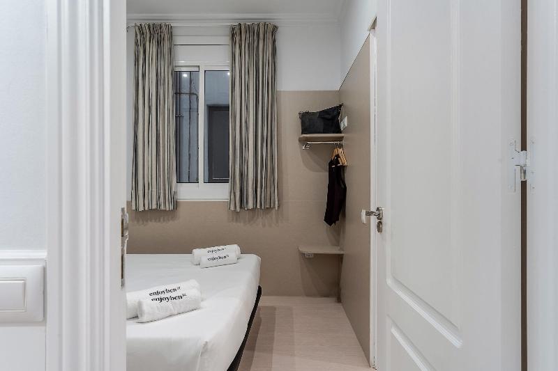 Enjoybcn Tapies Apartment image