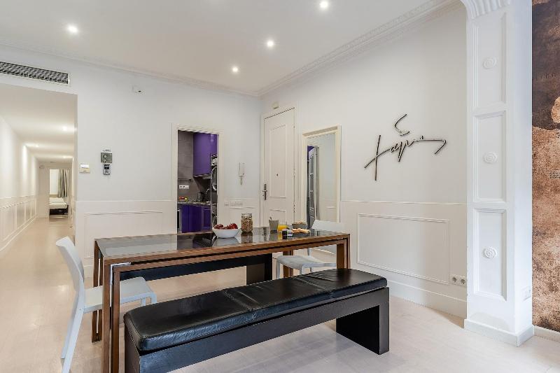 Enjoybcn Tapies Apartment image