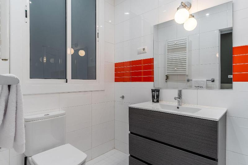 Enjoybcn Tapies Apartment image