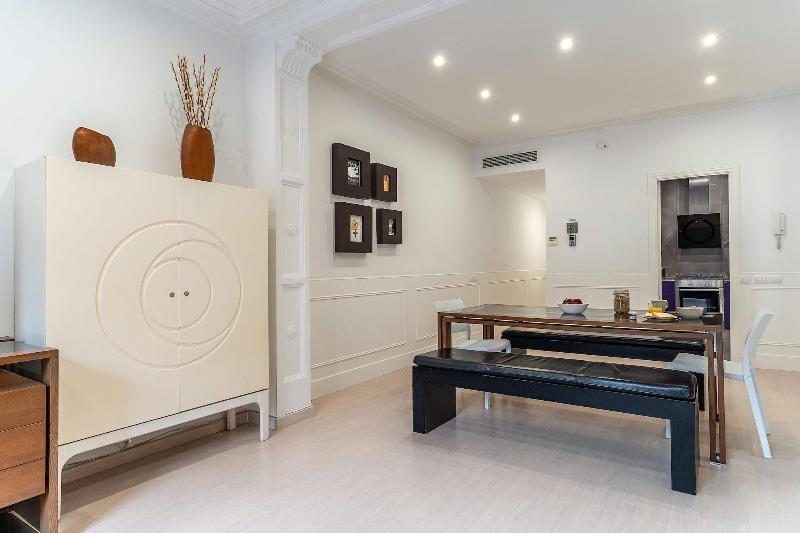 Enjoybcn Tapies Apartment image