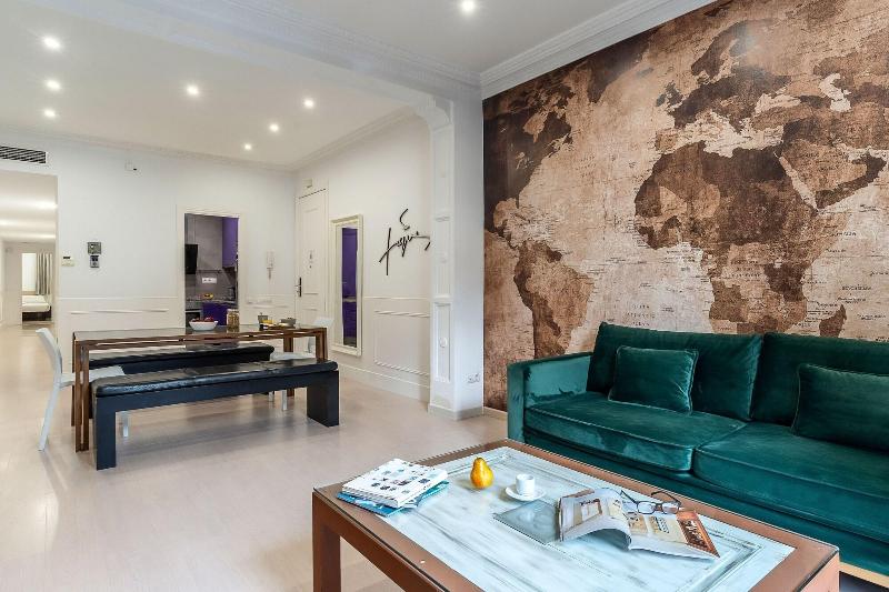 Enjoybcn Tapies Apartment image