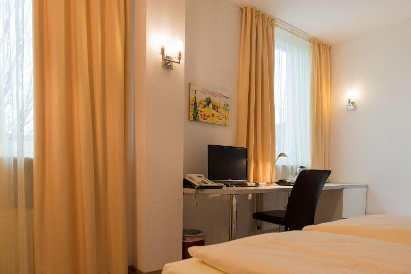 Ziegenbruch S Hotel Restaurant image