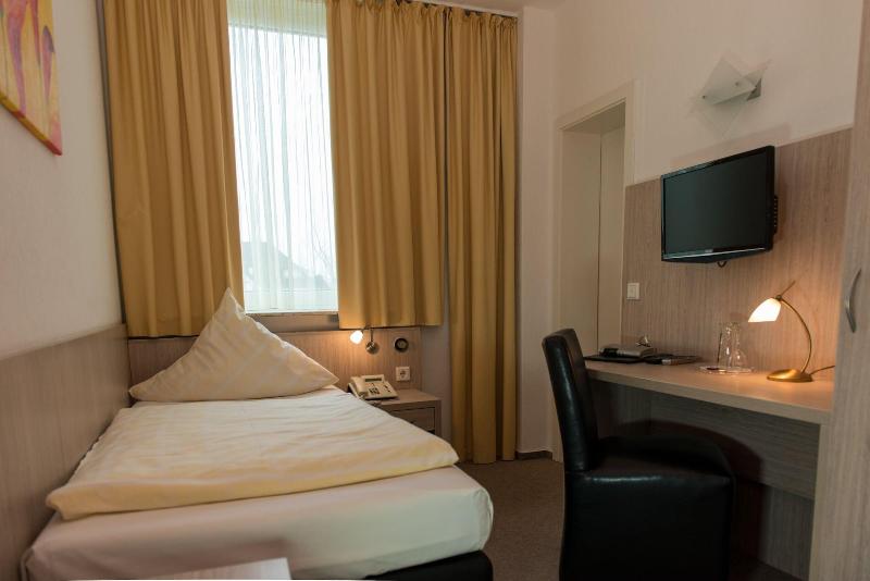 Ziegenbruch S Hotel Restaurant image