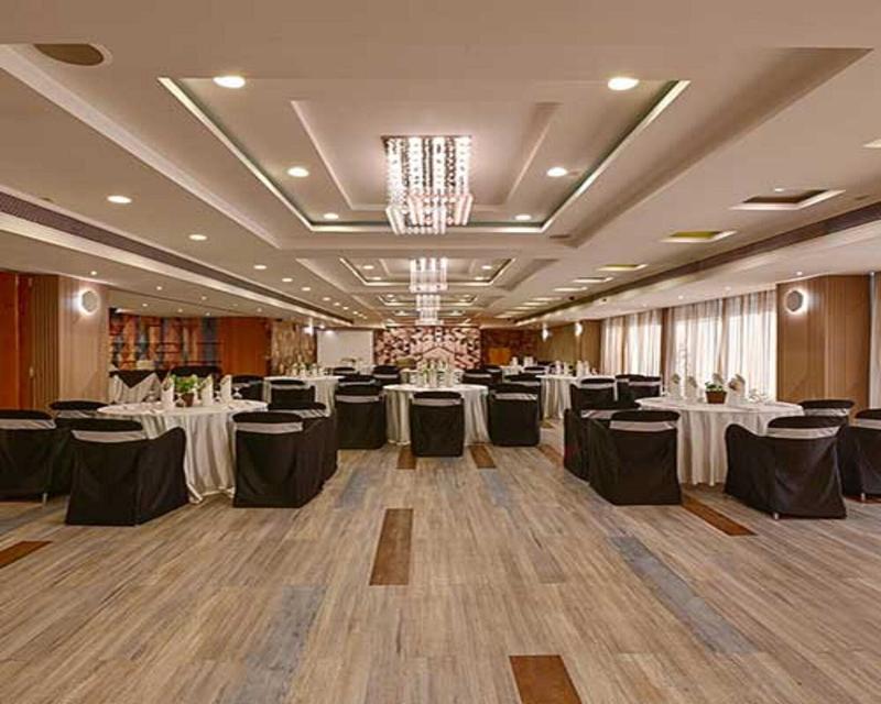 Hotel Page One image
