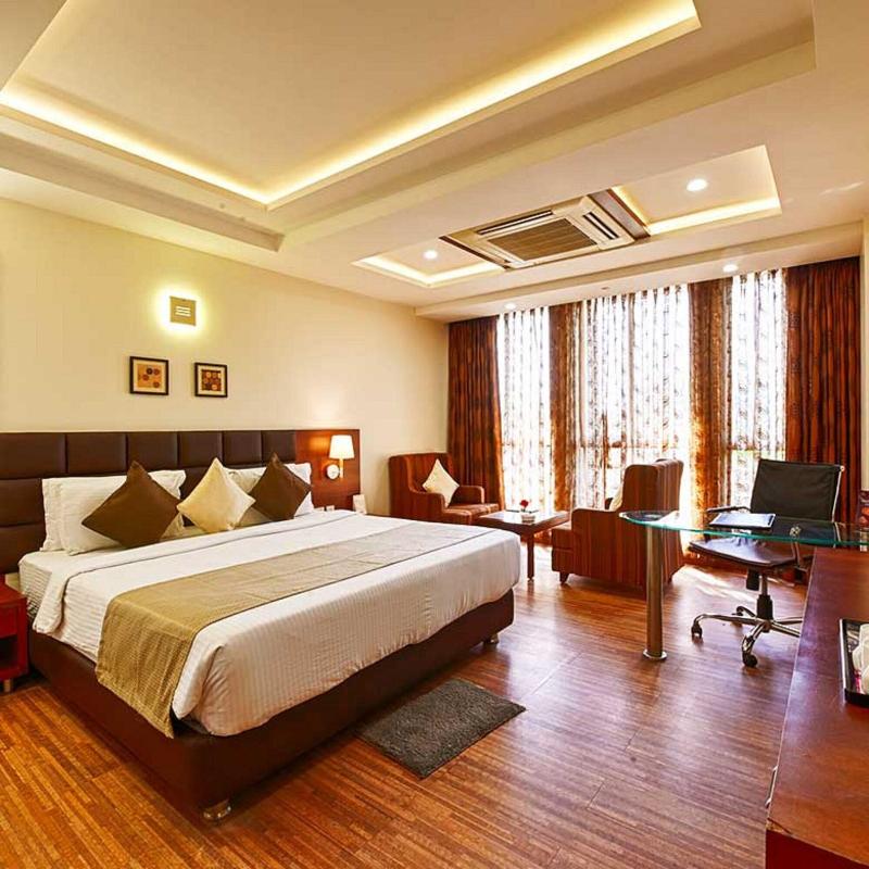 Hotel Page One image