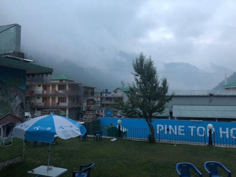 Pine Top Hotel Naran image