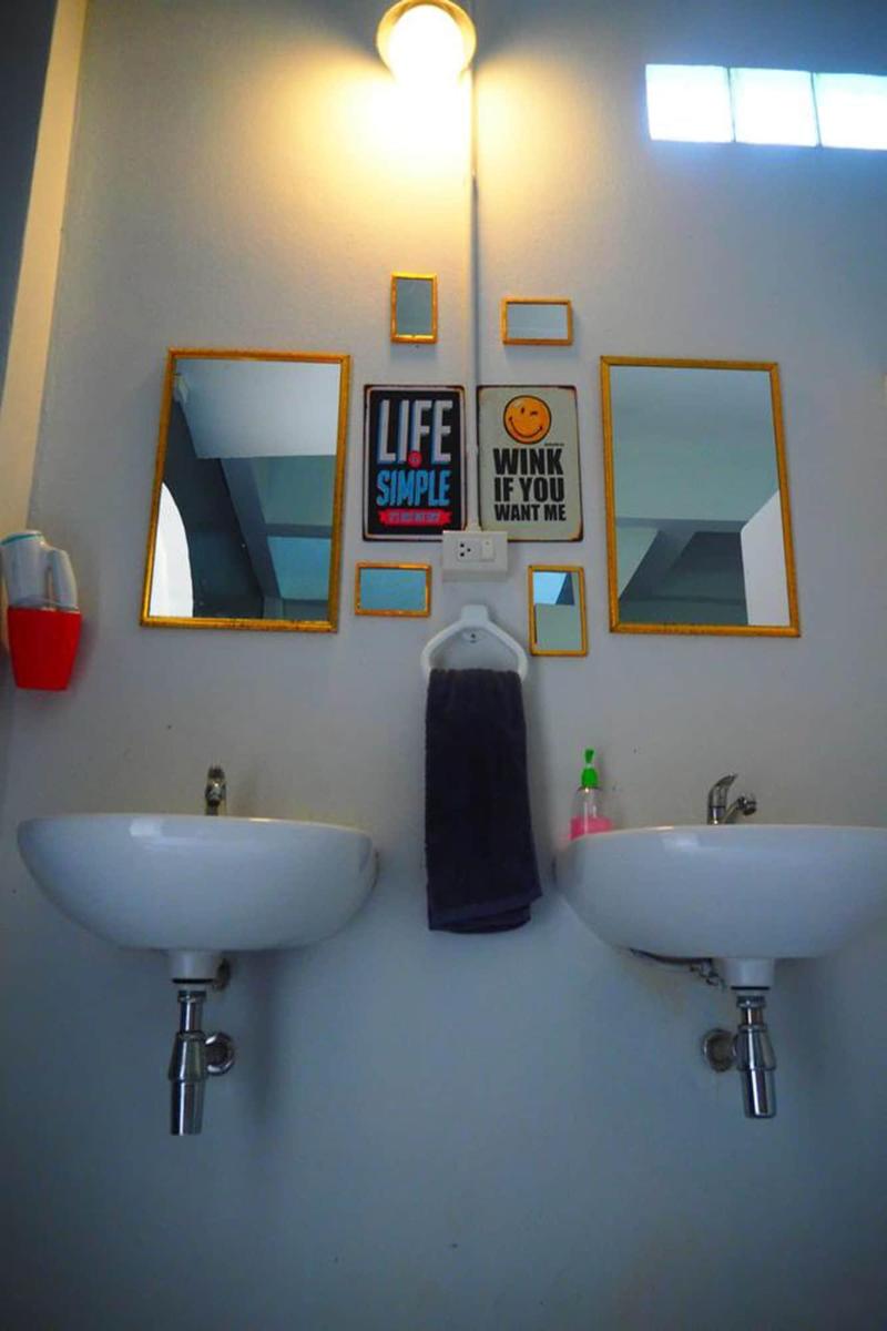 Wayla Hostel Adults Only image