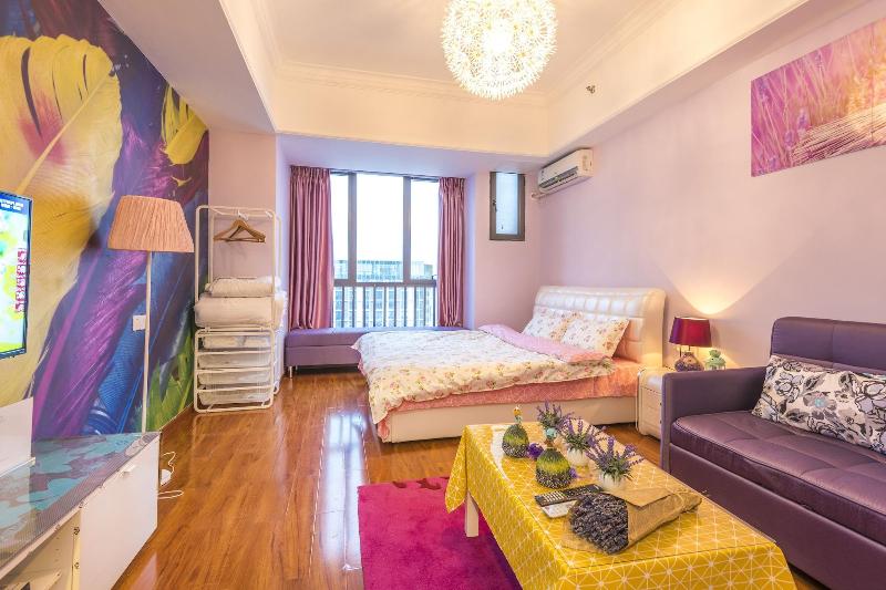 Lavender Apartment Wanda Branch image
