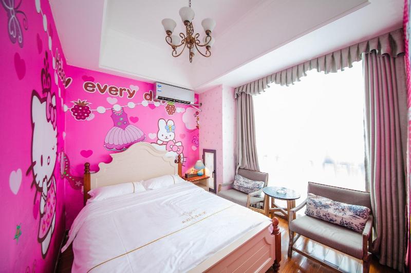 Lavender Apartment Wanda Branch image