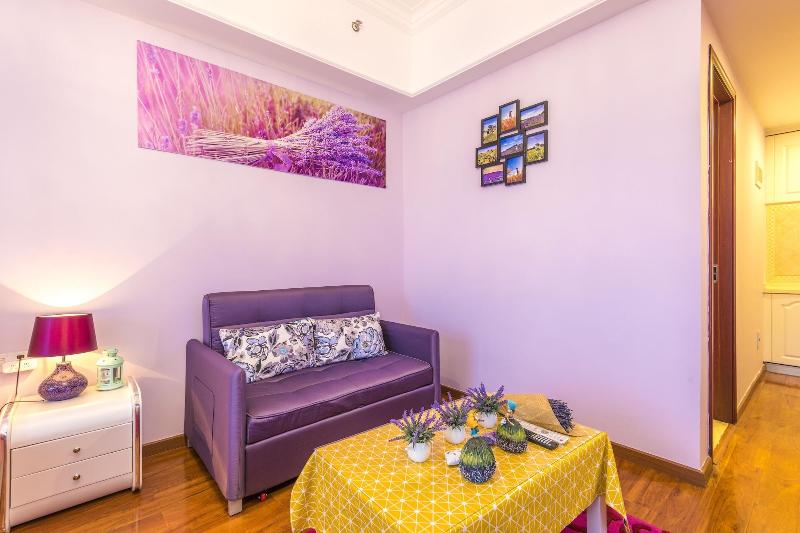 Lavender Apartment Wanda Branch image