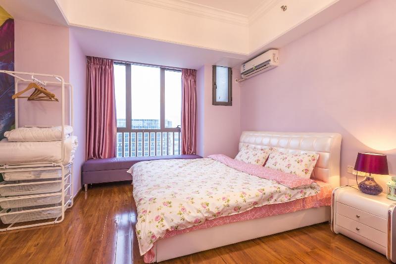 Lavender Apartment Wanda Branch image