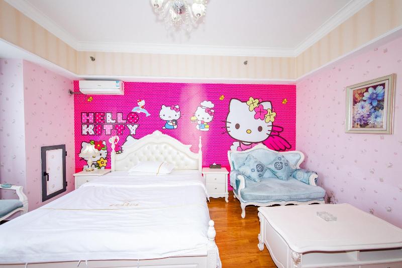 Lavender Apartment Wanda Branch image