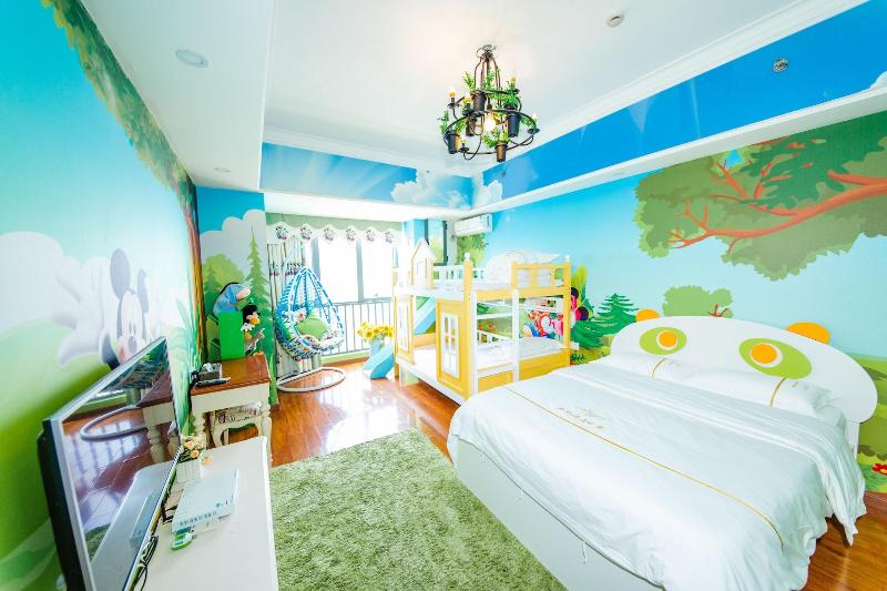 Lavender Apartment Wanda Branch image