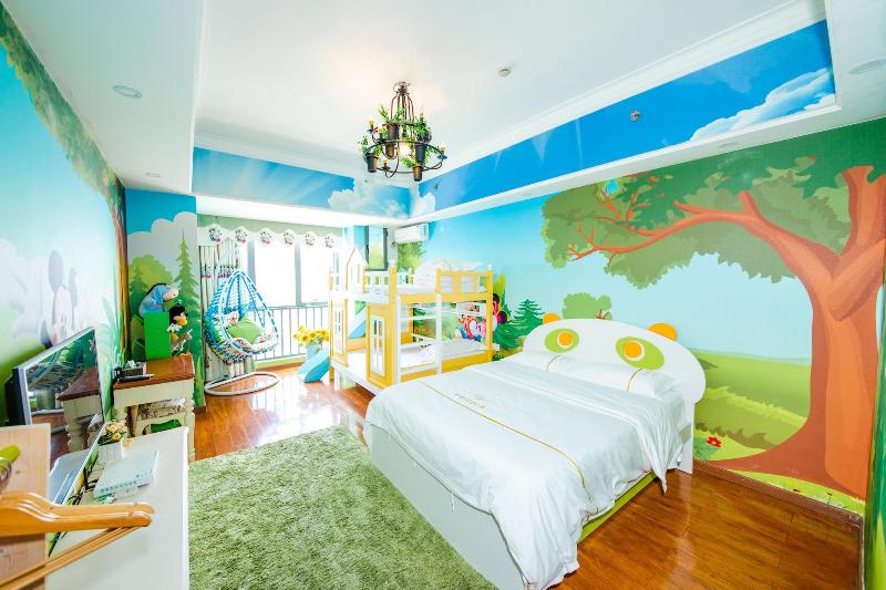 Lavender Apartment Wanda Branch image