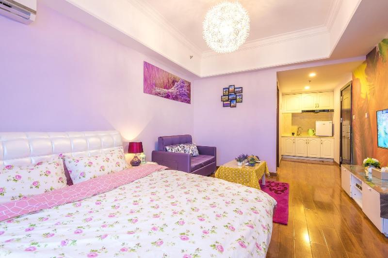 Lavender Apartment Wanda Branch image