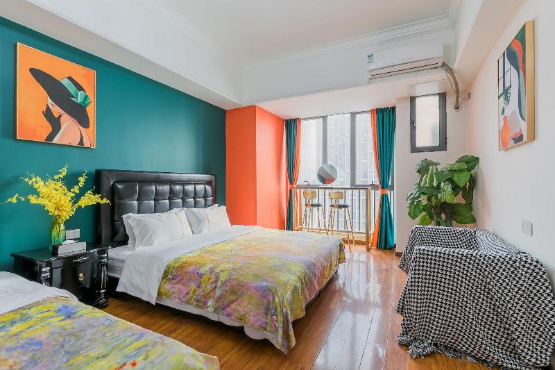 Lavender Apartment Wanda Branch image