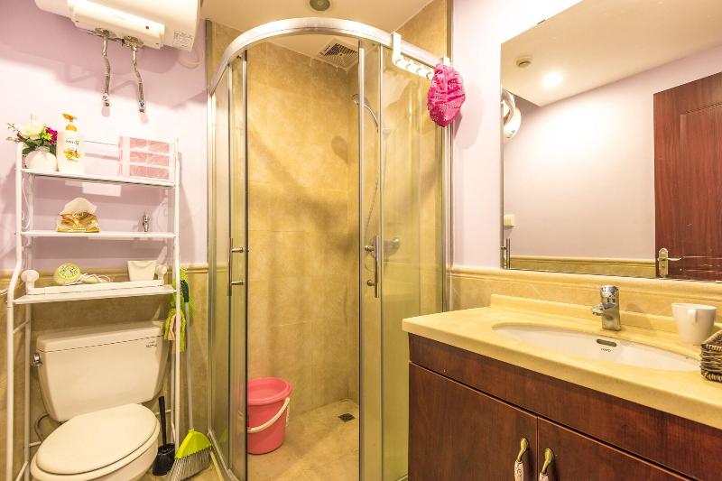 Lavender Apartment Wanda Branch image