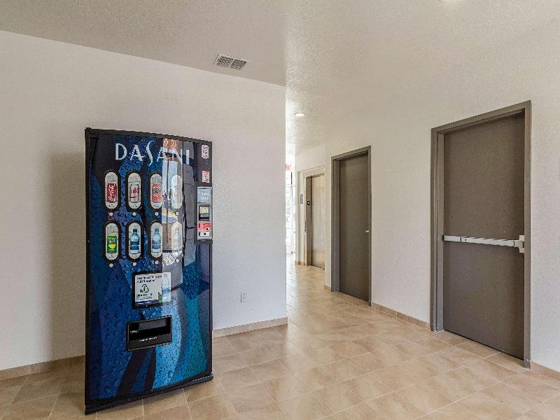 Studio 6 New Braunfels Tx image