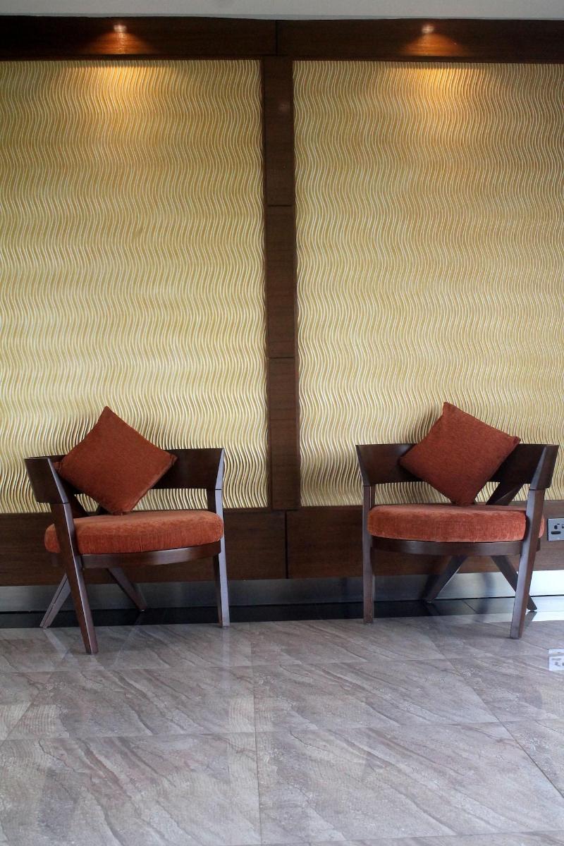 Hotel X