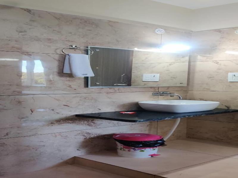 Karans Corbett Motel image