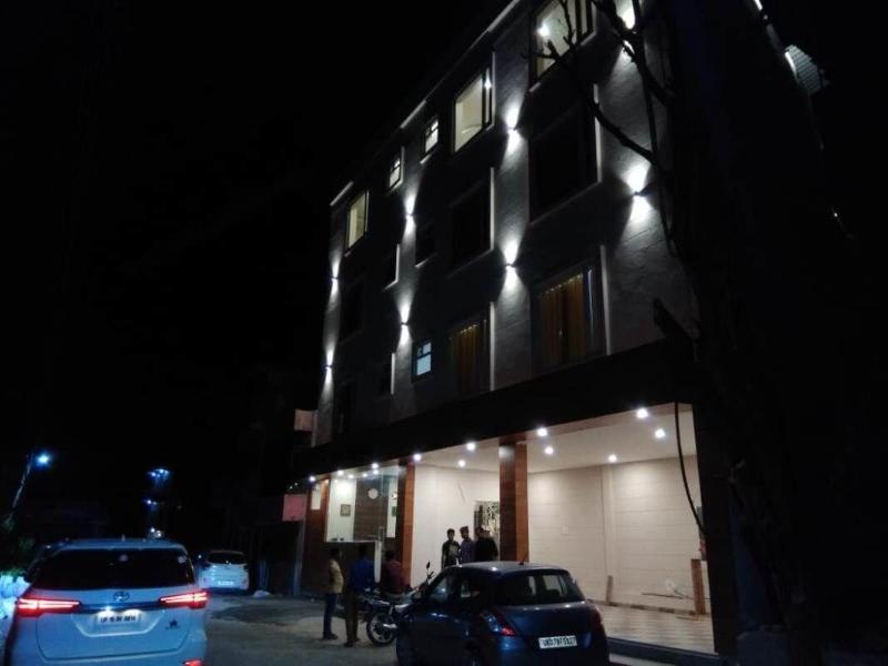 Hotel Dev Ganga image