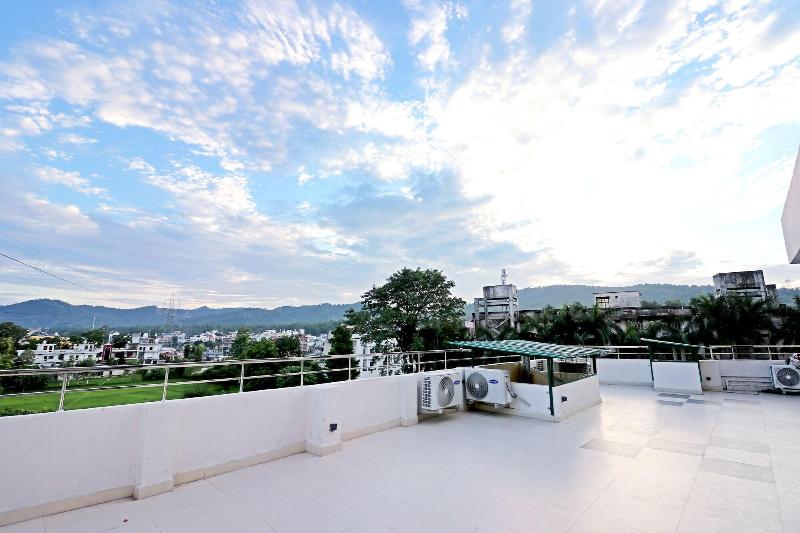 Hotel Dev Ganga image