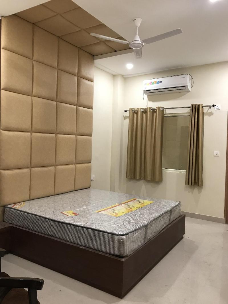 Hotel Dev Ganga image