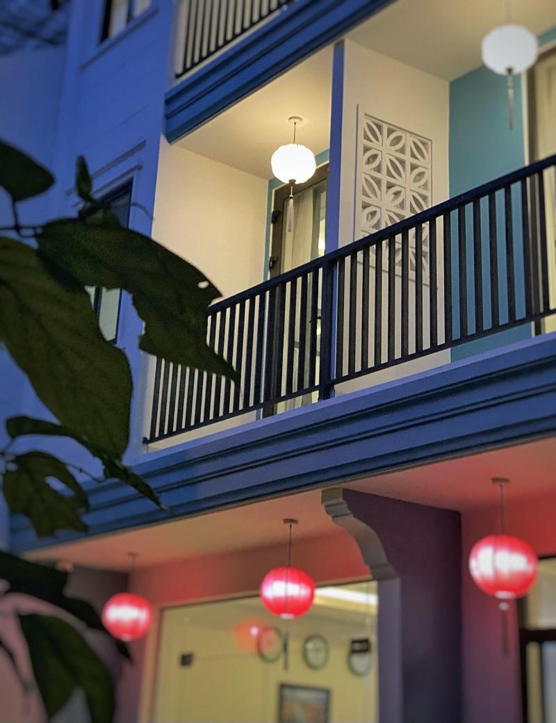 Grand Holiday Villa image