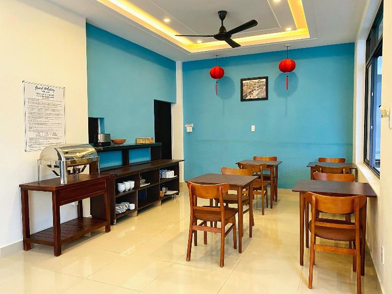 Grand Holiday Villa image