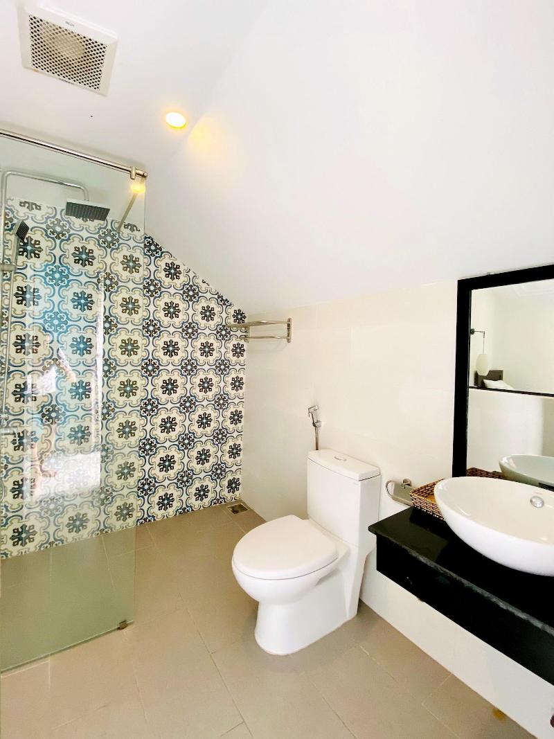 Grand Holiday Villa image