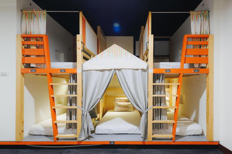 A Shin Tainan Hostel image