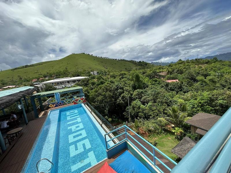 Outpost Hostel Coron Adults Only
