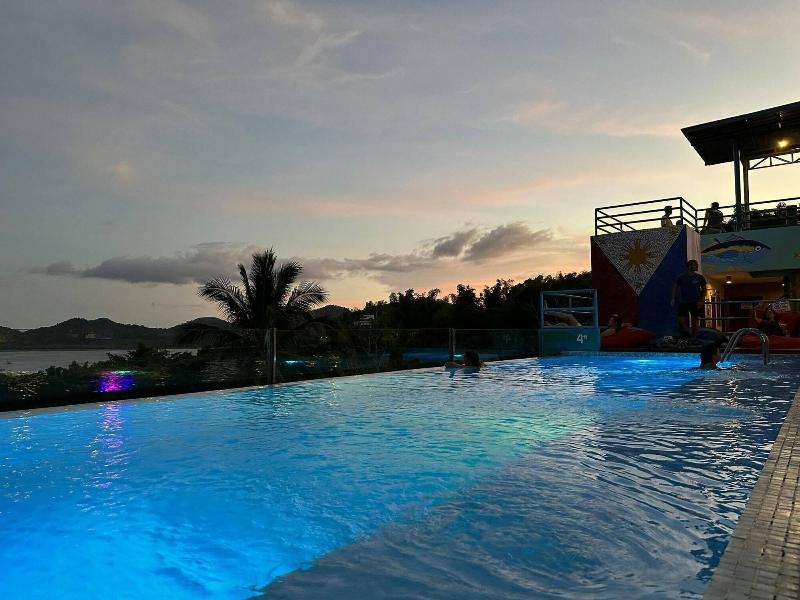Outpost Hostel Coron Adults Only