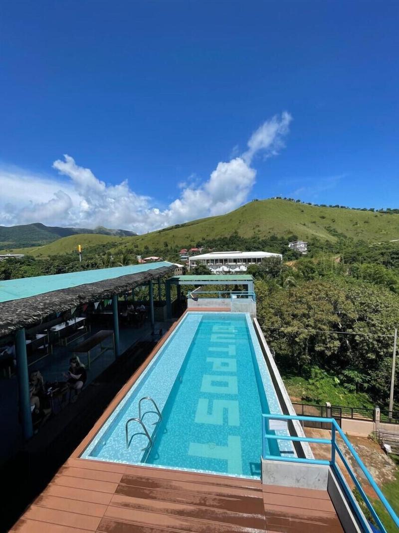Outpost Hostel Coron Adults Only
