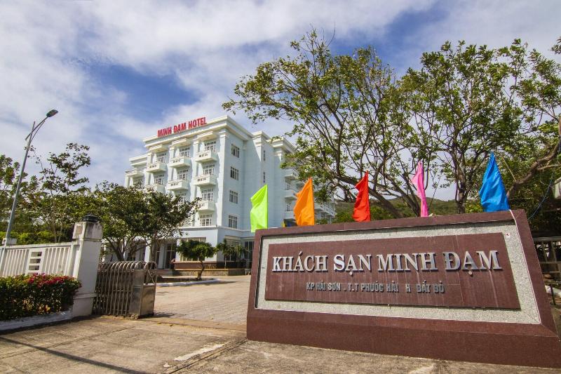 Minh Dam Hotel Restaurant image
