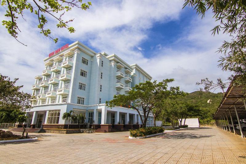 Minh Dam Hotel Restaurant image