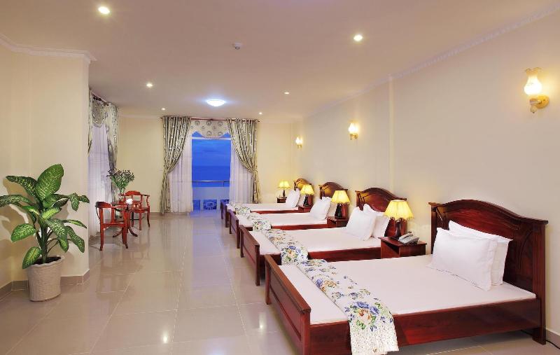 Minh Dam Hotel Restaurant image