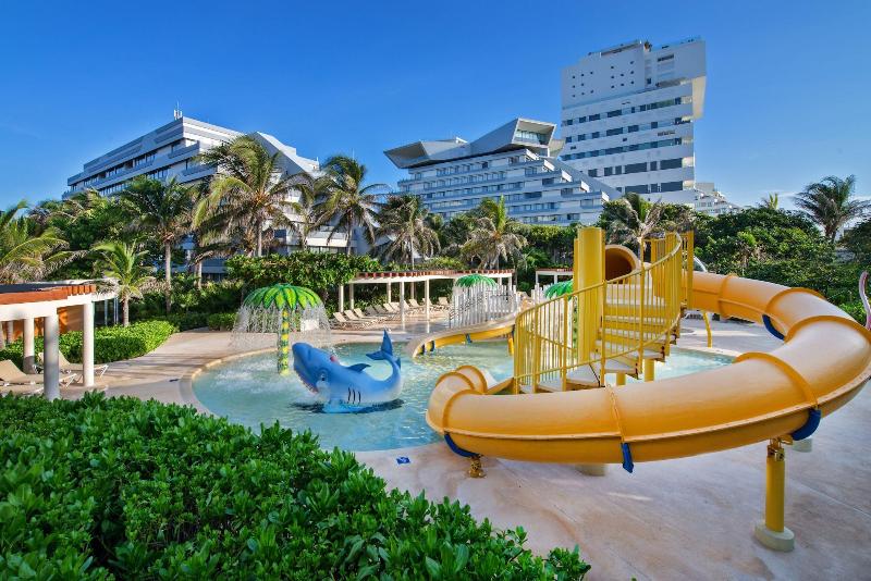 Condo 2 Bdr 5pax En Resort image
