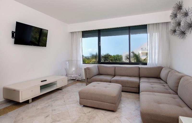 Condo 2 Bdr 5pax En Resort image
